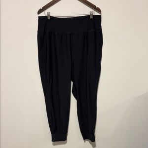 Old Navy Active Black High-Rise Jogger Leggings